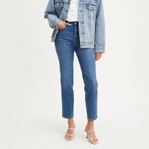 Levi’s Wedgie jeans